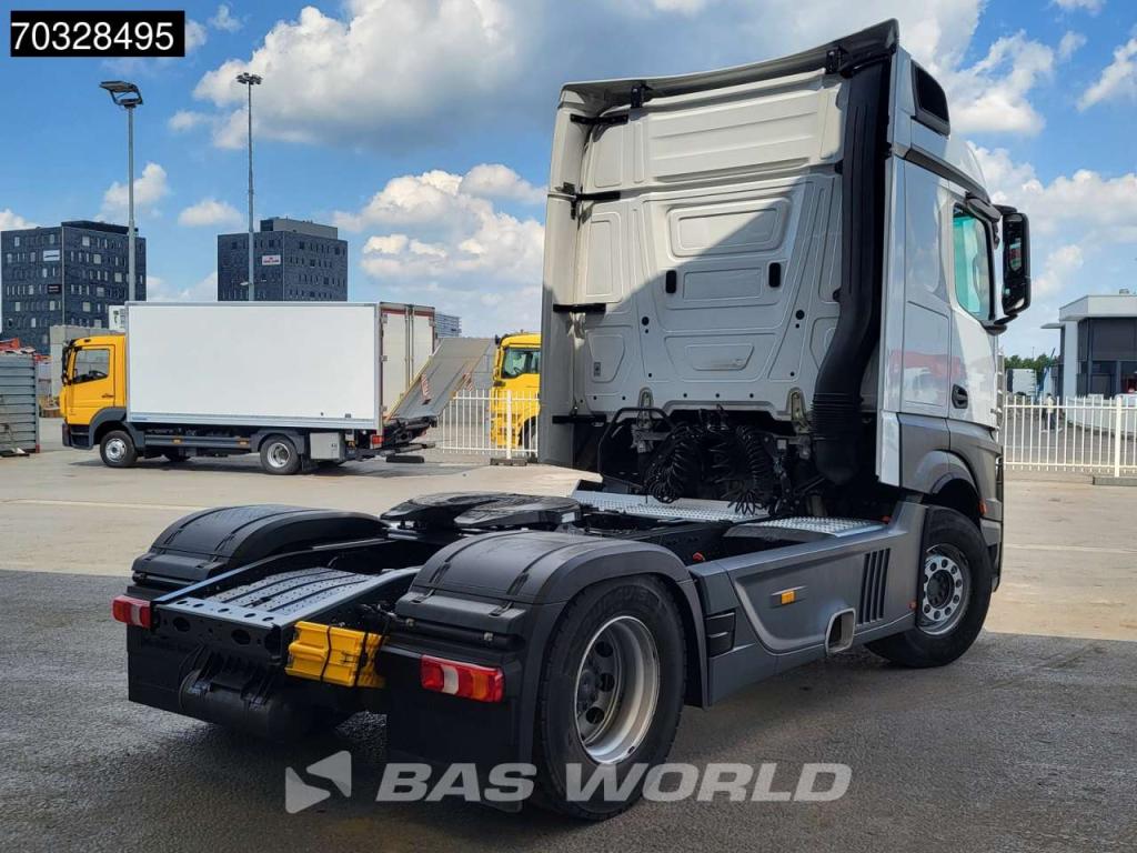 Mercedes-Benz Actros 1845 4X2 Retarder Standklima ACC Navi Photo 6