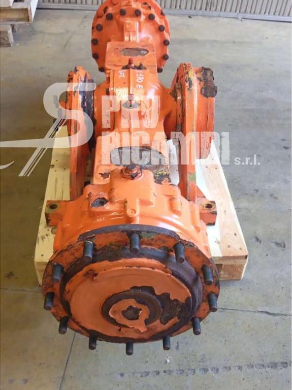 Rear axle for Hitachi LX 170 Photo 2