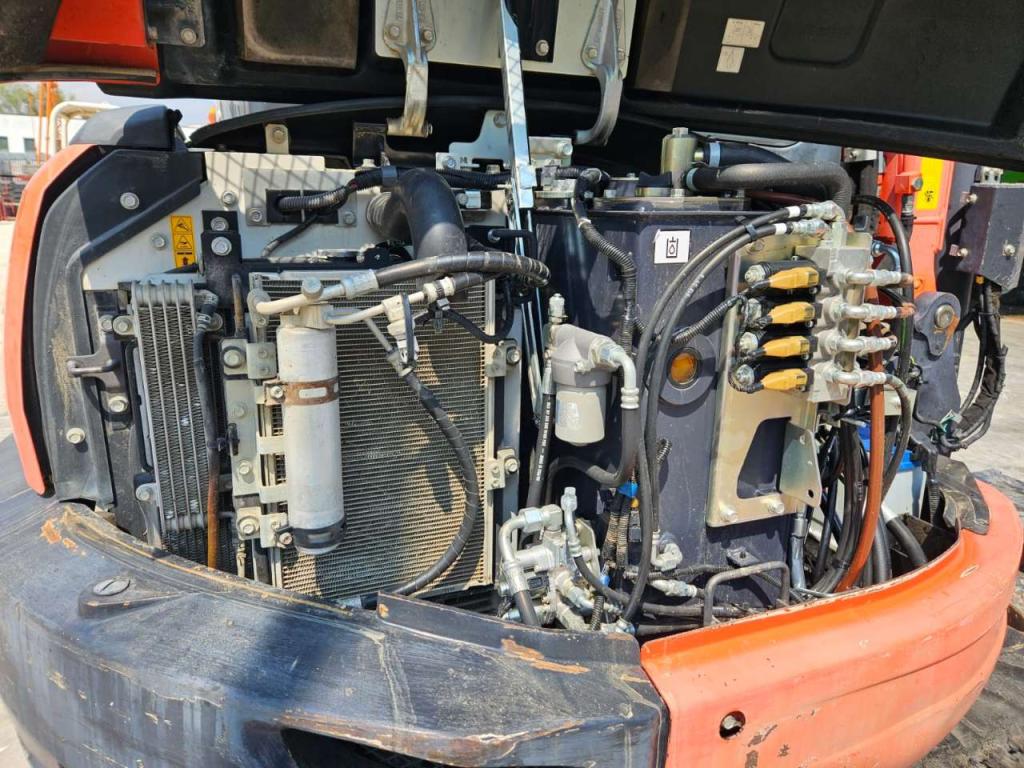 Kubota U55-4 Photo 12