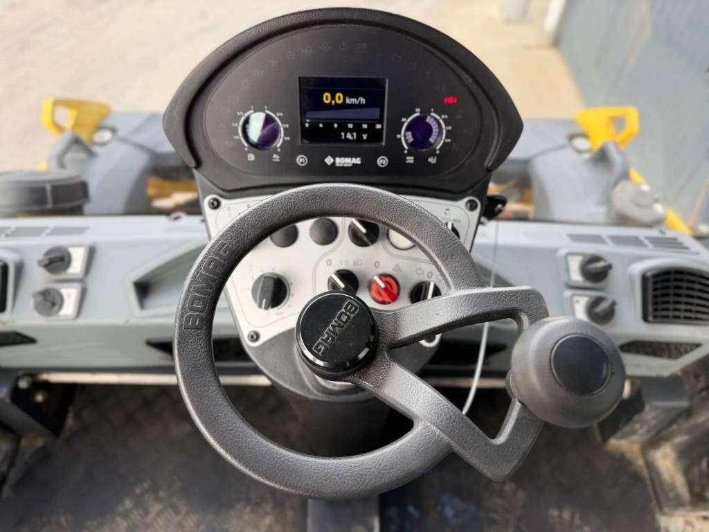 Bomag BW141 AD-5 Photo 28
