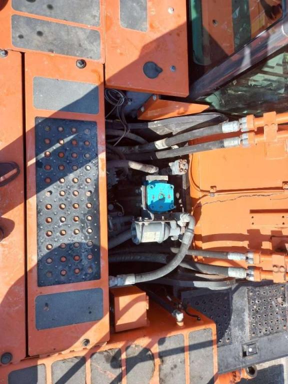 Hitachi ZX470-5G (Abu Dhabi) Photo 22