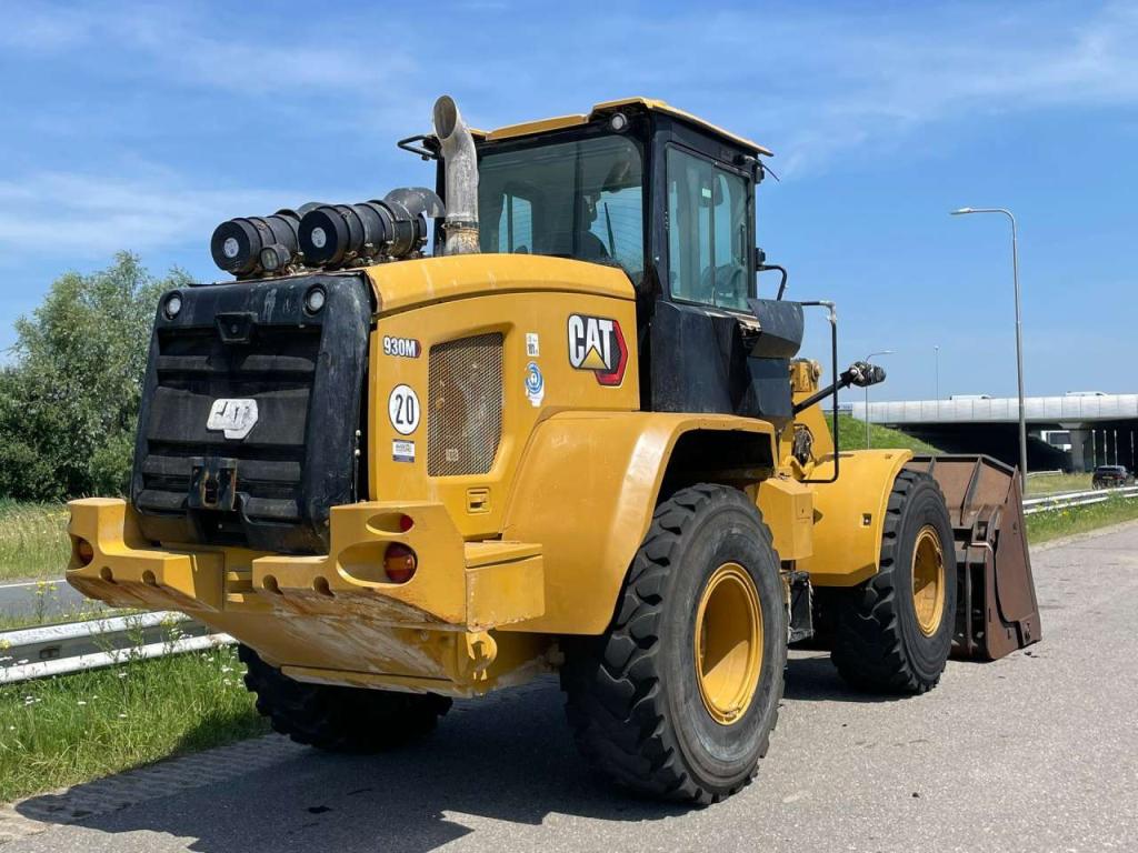 Caterpillar 930M Photo 5