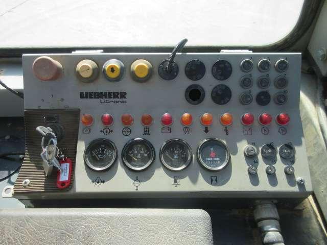 Liebherr PR732 BL Photo 14