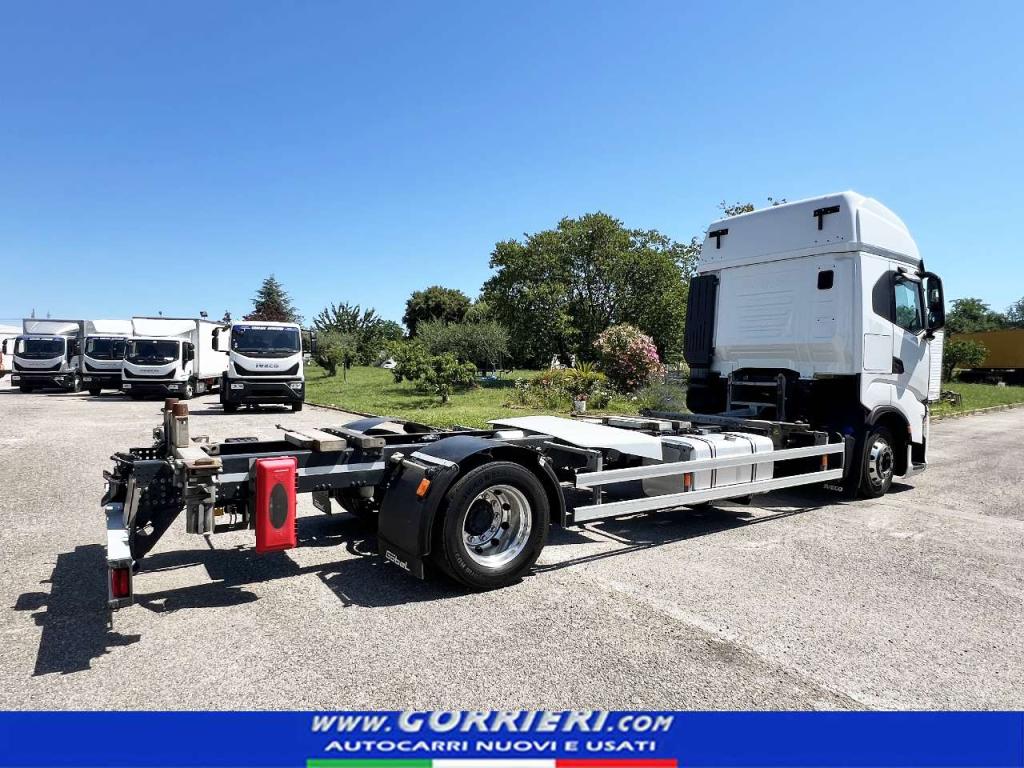 Iveco Stralis S-Way AS190S42FP Photo 4