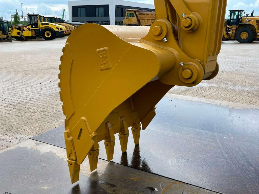 Caterpillar 320D3 GC Photo 10