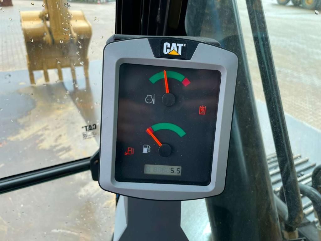 Caterpillar 320D3 GC Photo 22
