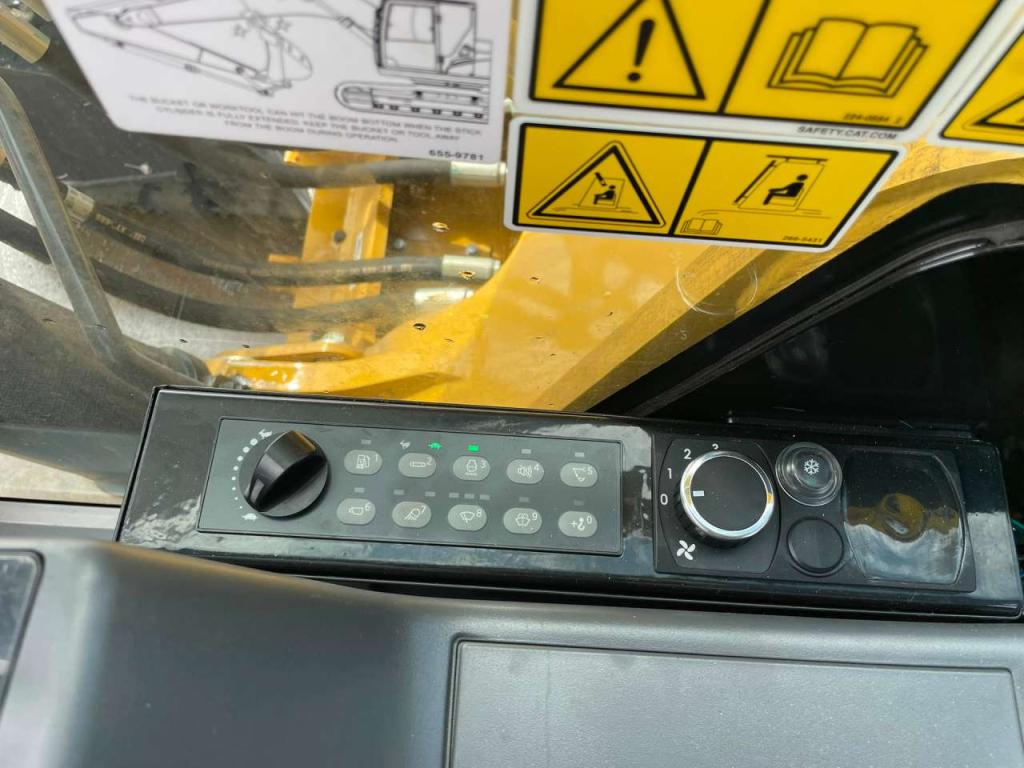 Caterpillar 320D3 GC Photo 25