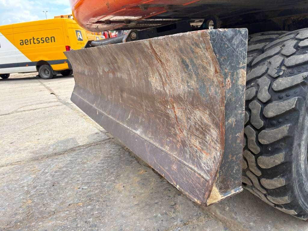 Hitachi ZX 140 W-6 (3 Pieces available) Photo 15