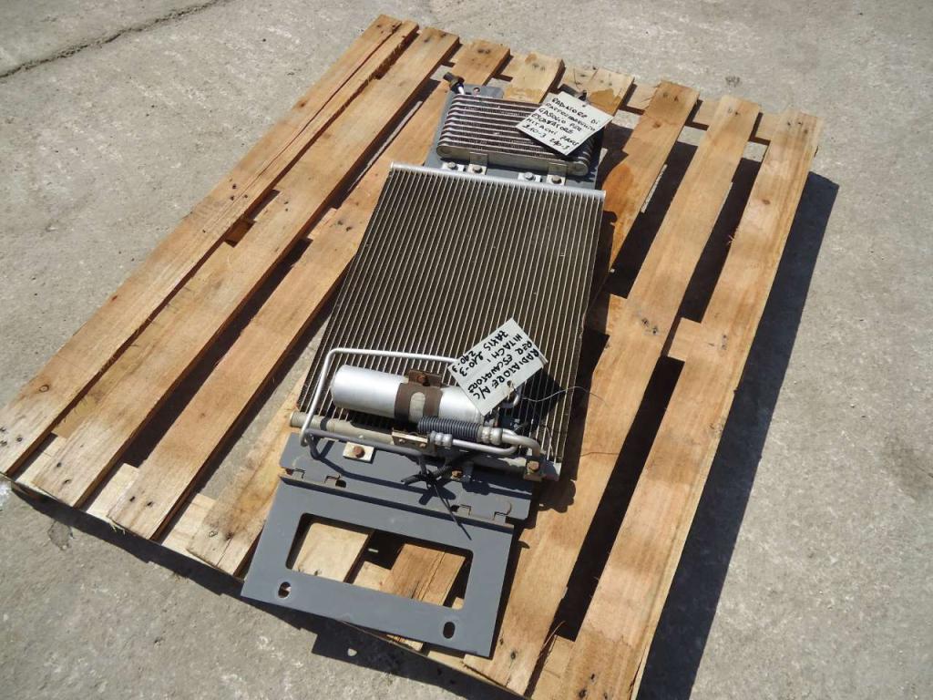Air conditioning radiator for Hitachi ZX210.3 - ZX 240.3 Photo 1