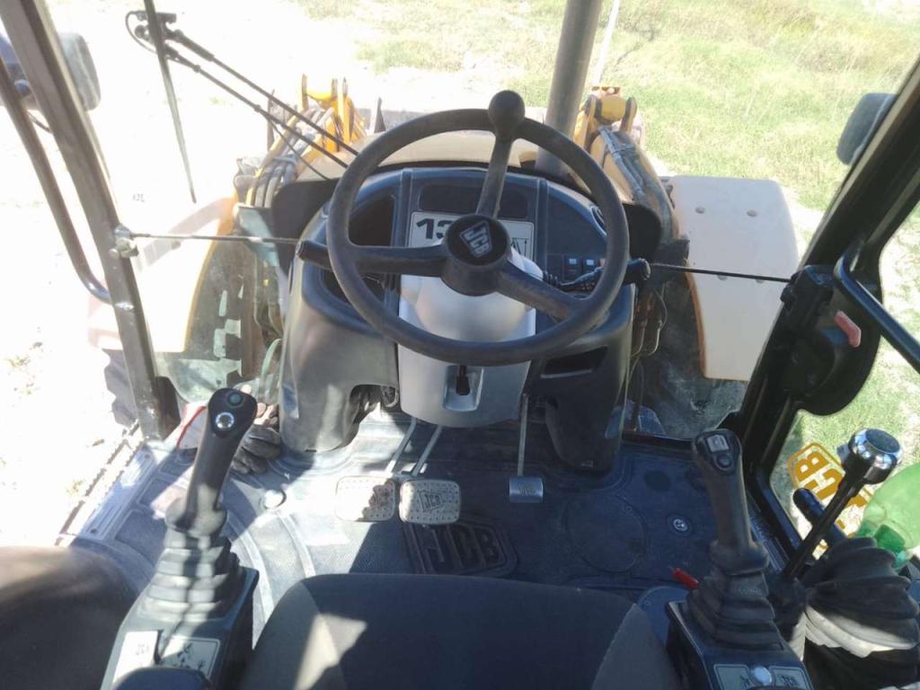 JCB 4CX Photo 6