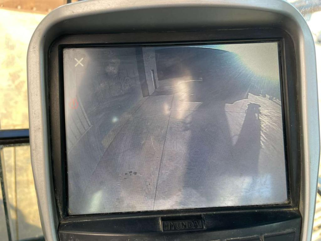 Hyundai HX220AL Photo 22