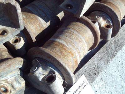 Track rollers for Fiat Hitachi EX215 sold by OLM 90 Srl