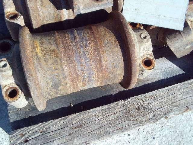 Track rollers for Fiat Hitachi EX215 Photo 2