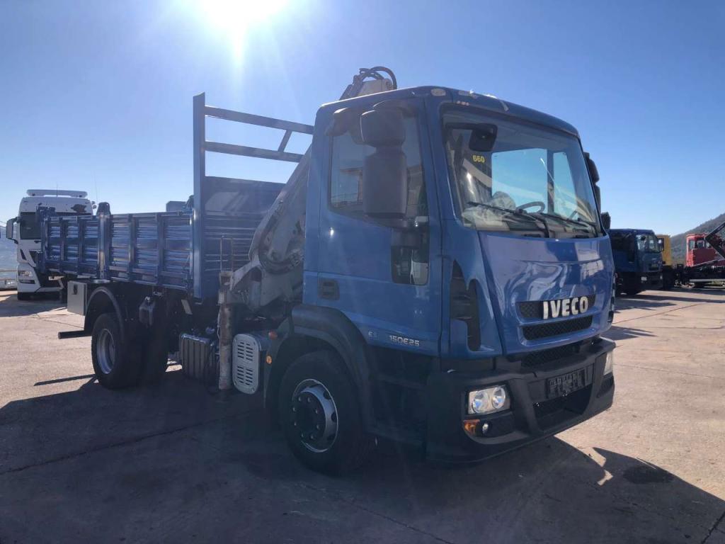 Iveco EUROCARGO 150E25P Photo 24