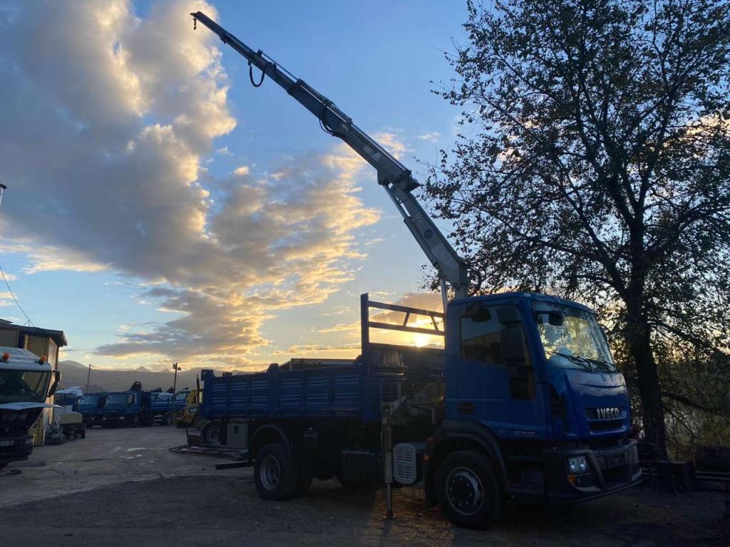 Iveco EUROCARGO 150E25P Photo 5
