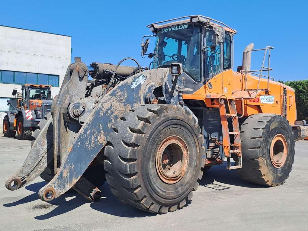Doosan DL550-5 Photo 1
