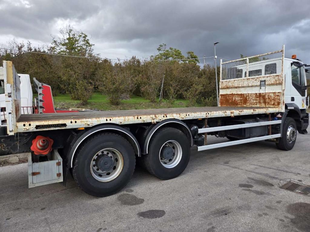 Iveco TRAKKER AD 260T36 Photo 16