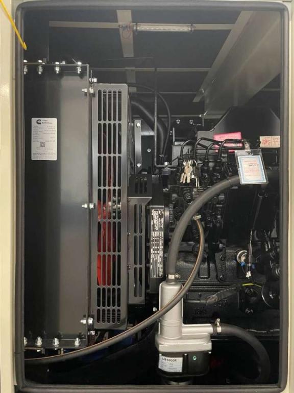 Cummins 4BTA3.9-G11 - 88 kVA Generator - DPX-19834 Photo 10