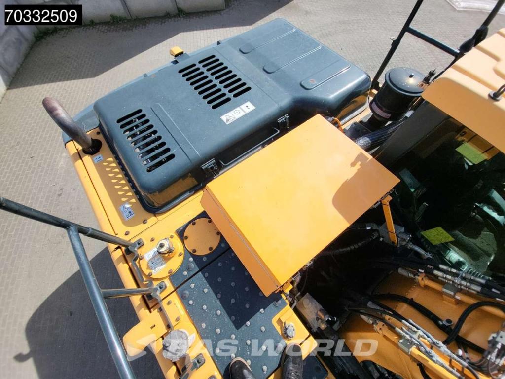 Hyundai HX260 L Photo 12