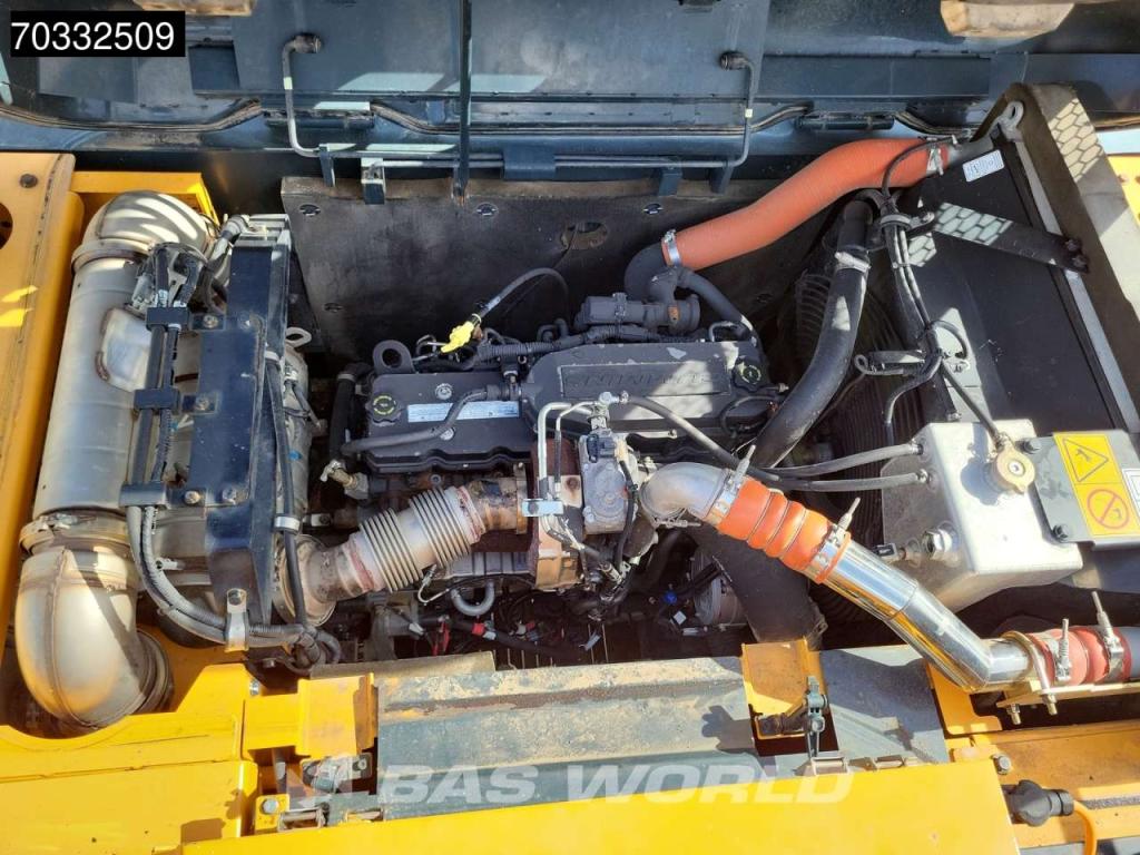 Hyundai HX260 L Photo 13