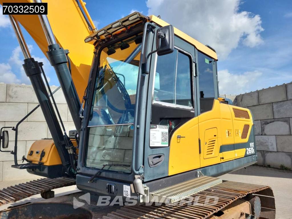 Hyundai HX260 L Photo 21