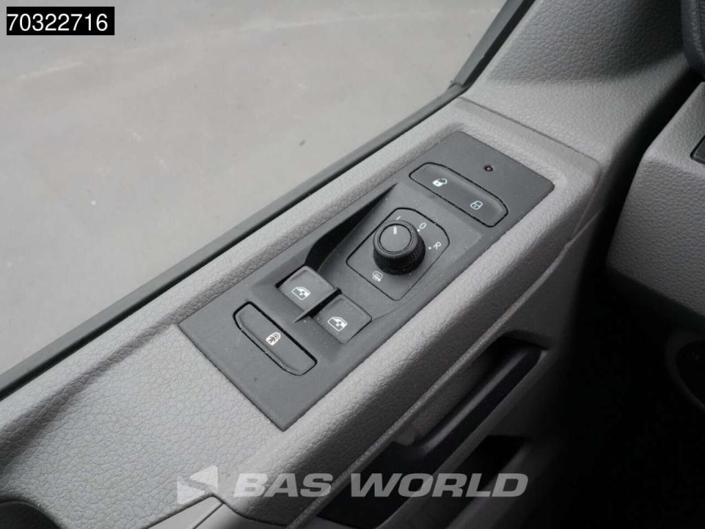 Volkswagen Transporter 110pk L2H1 Airco Parkeersensoren Euro6 L2 A/C Photo 21