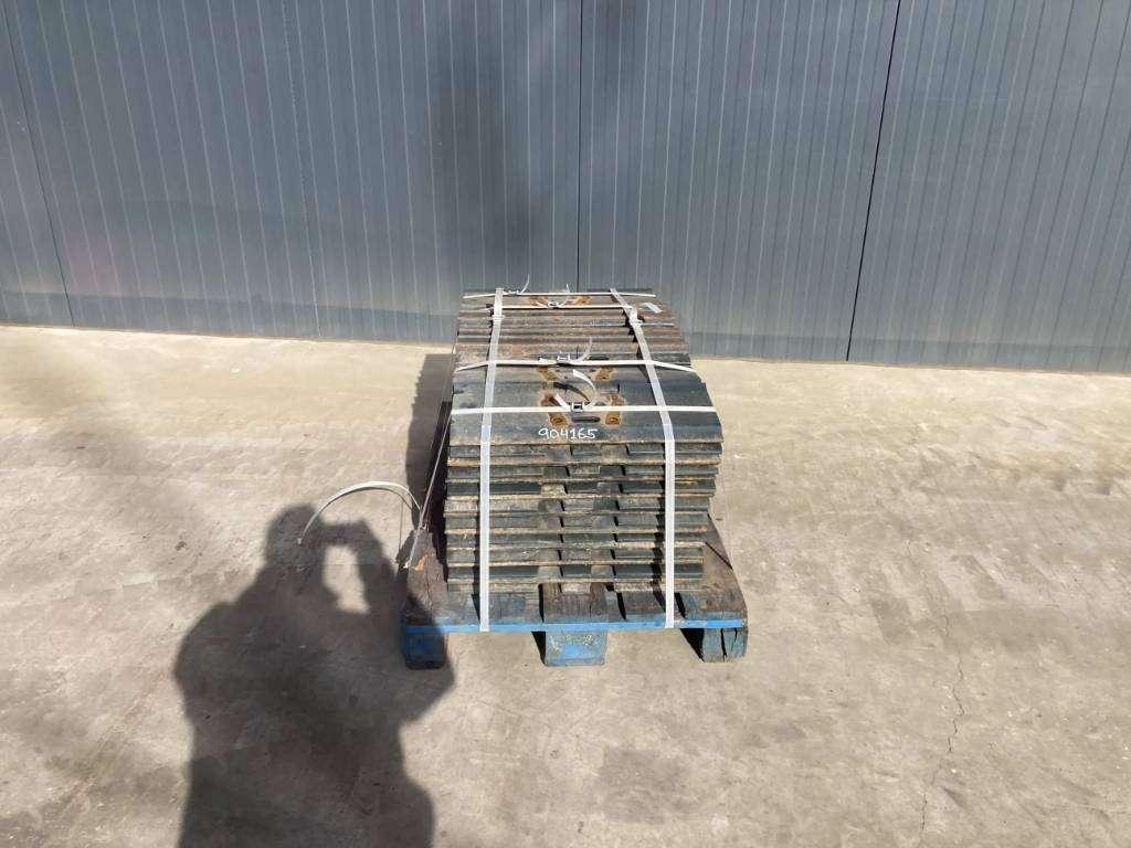 Undercarriage for Komatsu PC150 / PC160 / PC180 / PC210 / PC240 3 Grouser 60 Photo 3