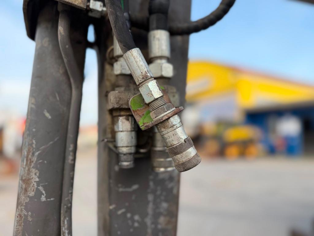 Volvo - Peljob EC 150 Photo 8
