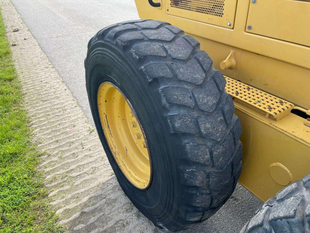 Caterpillar 12M (12G/12H/140M) Photo 11