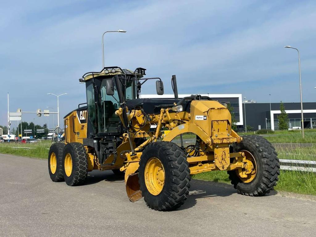 Caterpillar 12M (12G/12H/140M) Photo 6