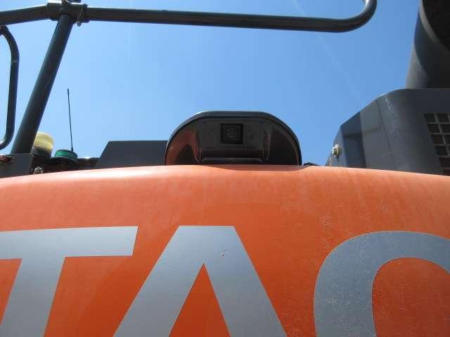Hitachi ZX135 US-6 Photo 16