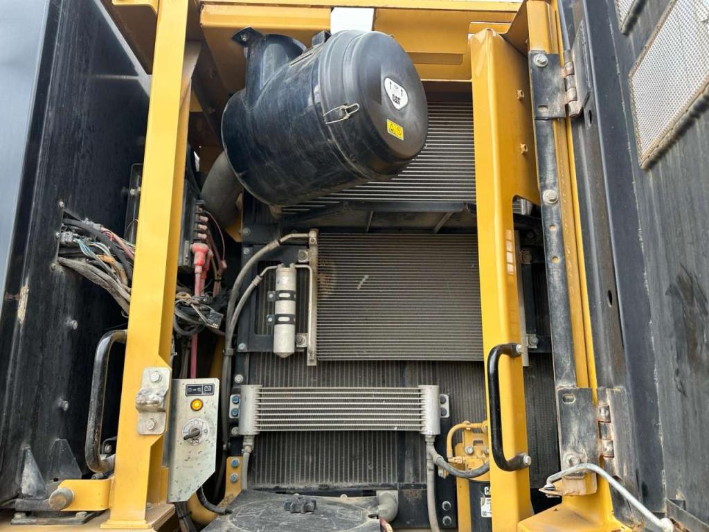 Caterpillar 335 F LCR Photo 17