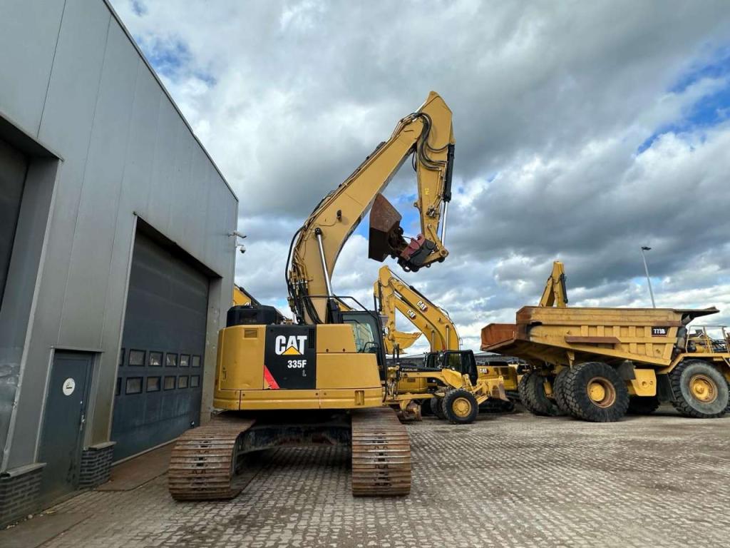 Caterpillar 335 F LCR Photo 4