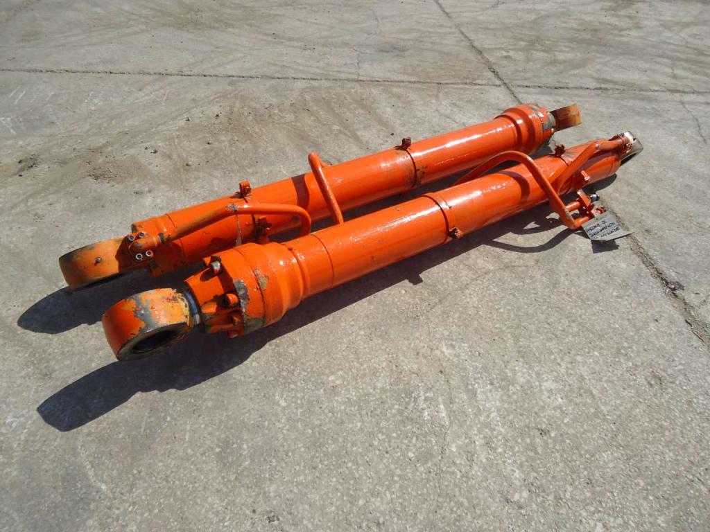 Lifting piston for Fiat Hitachi FH300 Photo 3