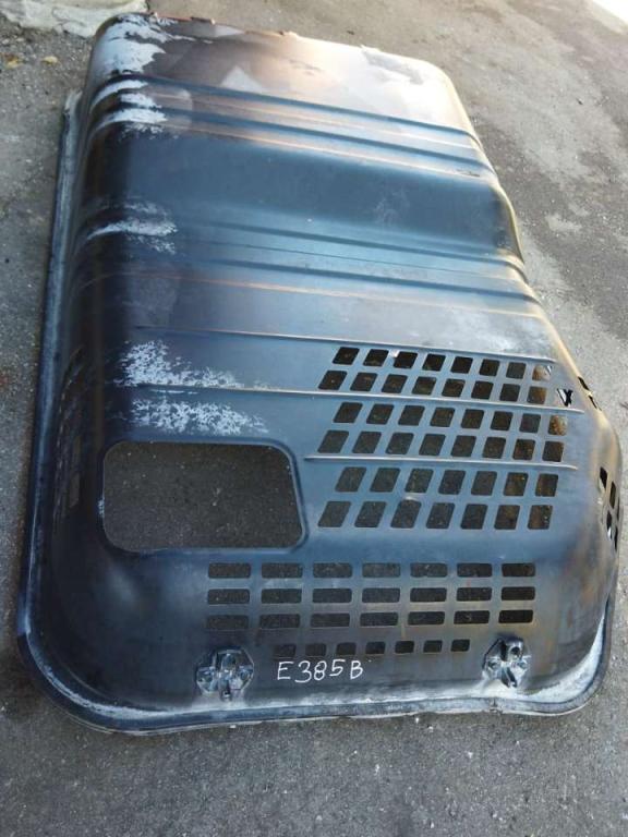 Hood and body panel for New Holland E 385 B Photo 3