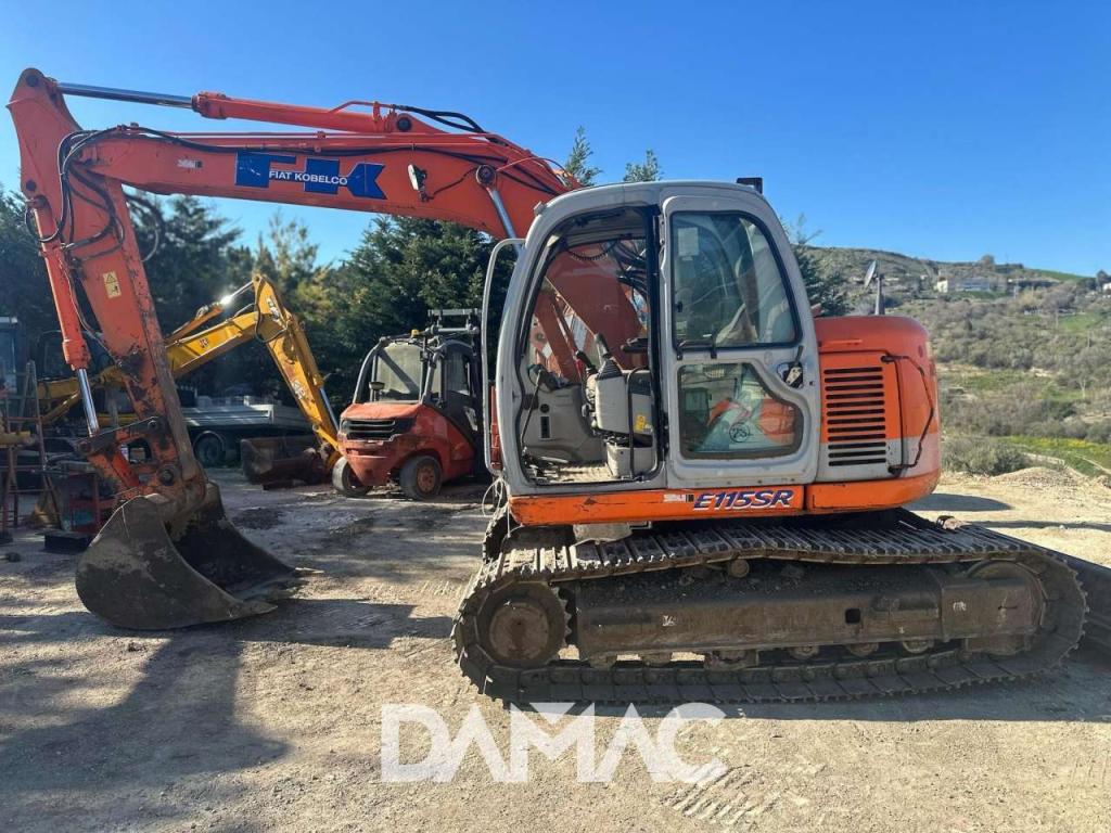 Fiat Kobelco E115SR Photo 2