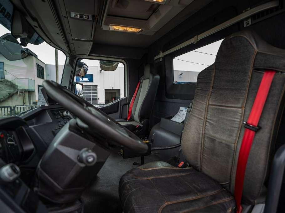 Renault C430.26 +DALBY Photo 15