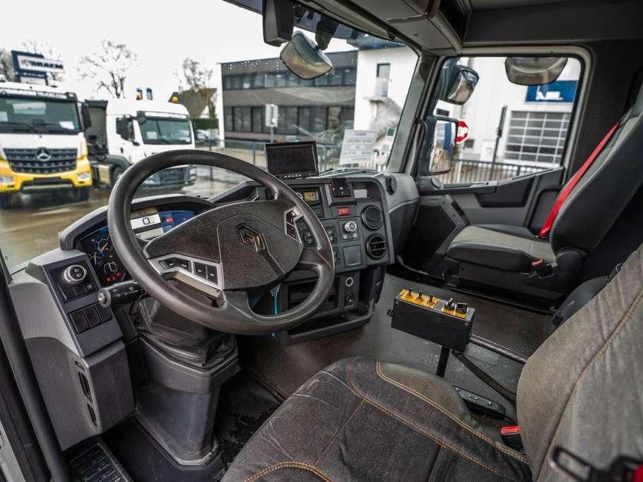 Renault C430.26 +DALBY Photo 16