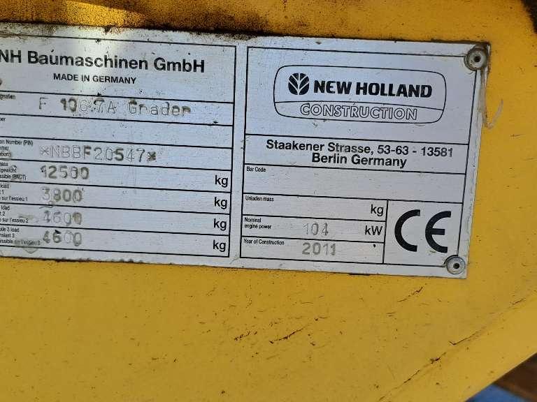 New Holland F106.7 Photo 17
