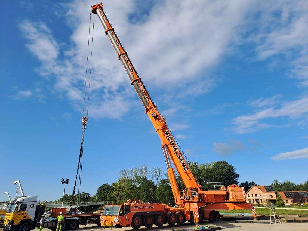 Terex - Demag AC700 Photo 4