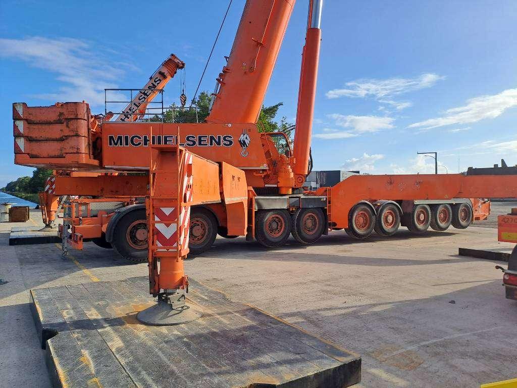 Terex - Demag AC700 Photo 8