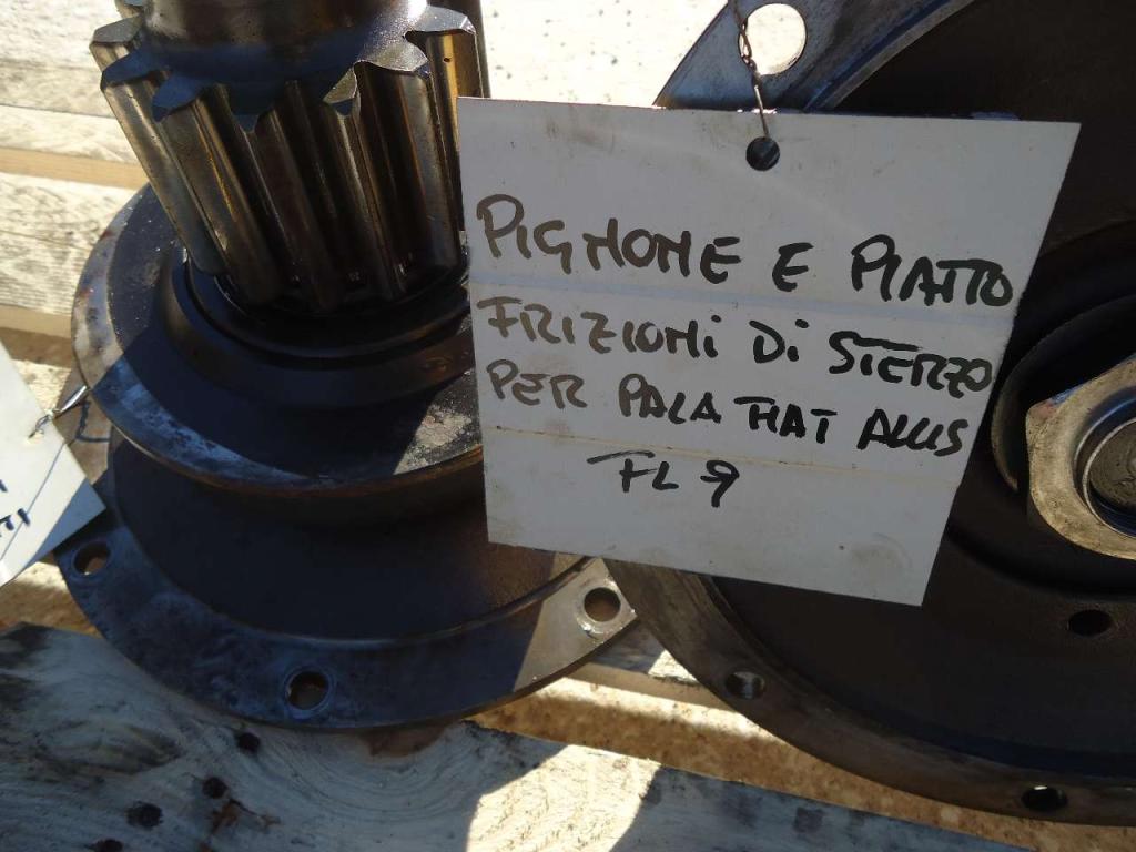 Clutch sprocket and plates for Fiat Allis FL9 Photo 3