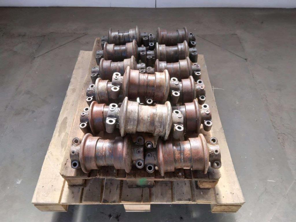 Track rollers Photo 1