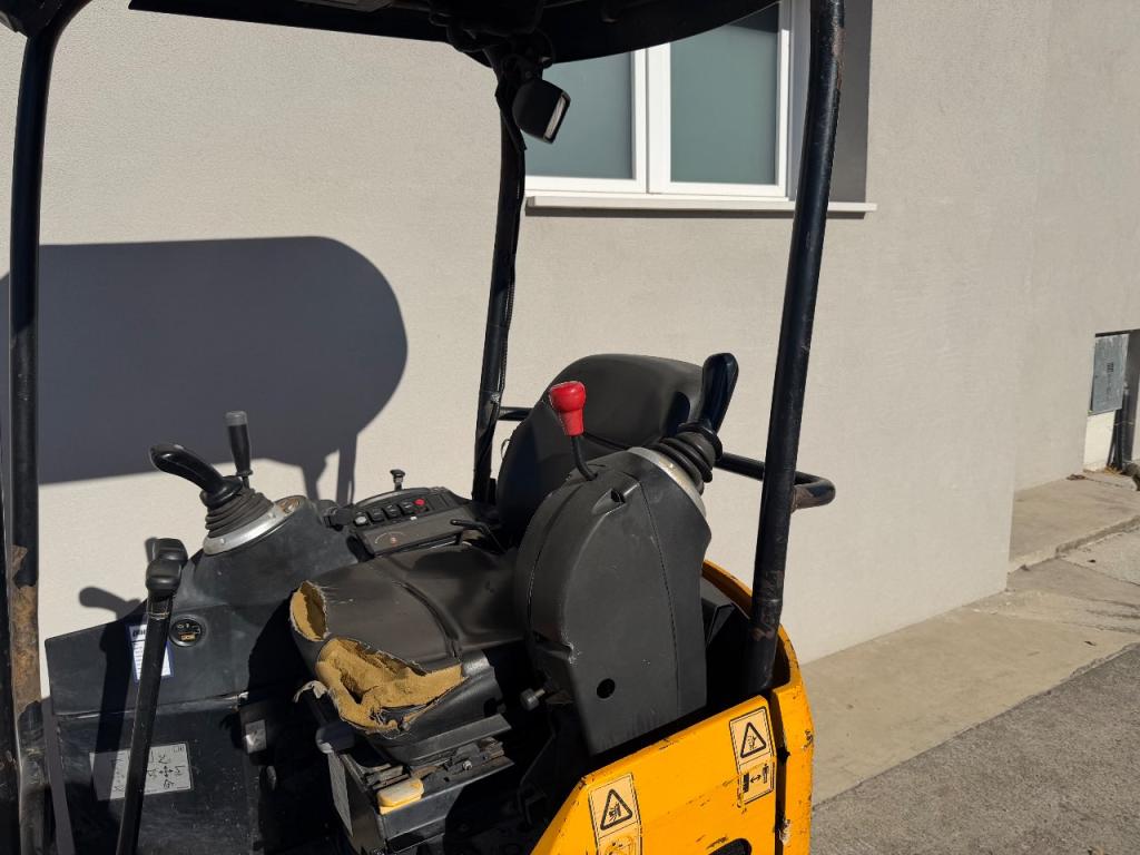 JCB 18 Z-1 Photo 7
