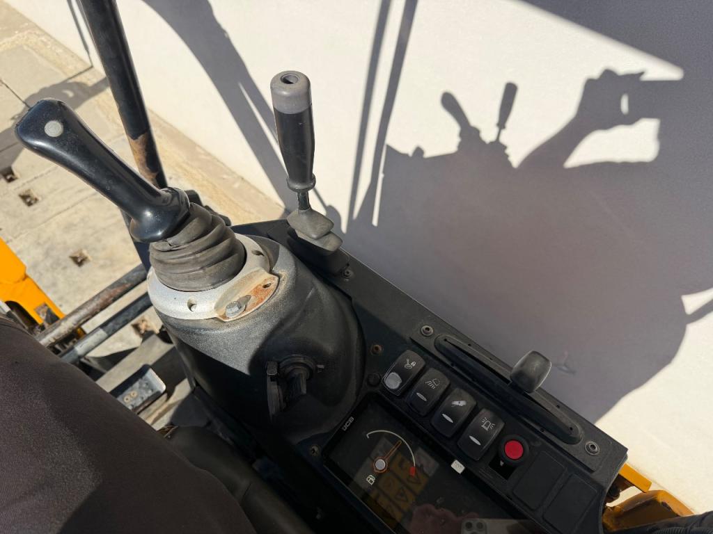 JCB 18 Z-1 Photo 8