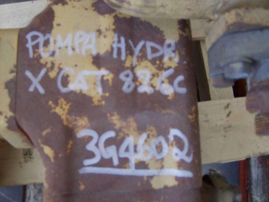 Hydraulic pump for Caterpillar 826C Photo 1