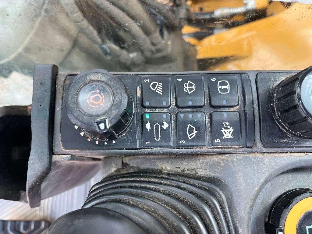 Caterpillar 352 - Next Gen - Hammer Lines / Automatic Greasing Photo 13