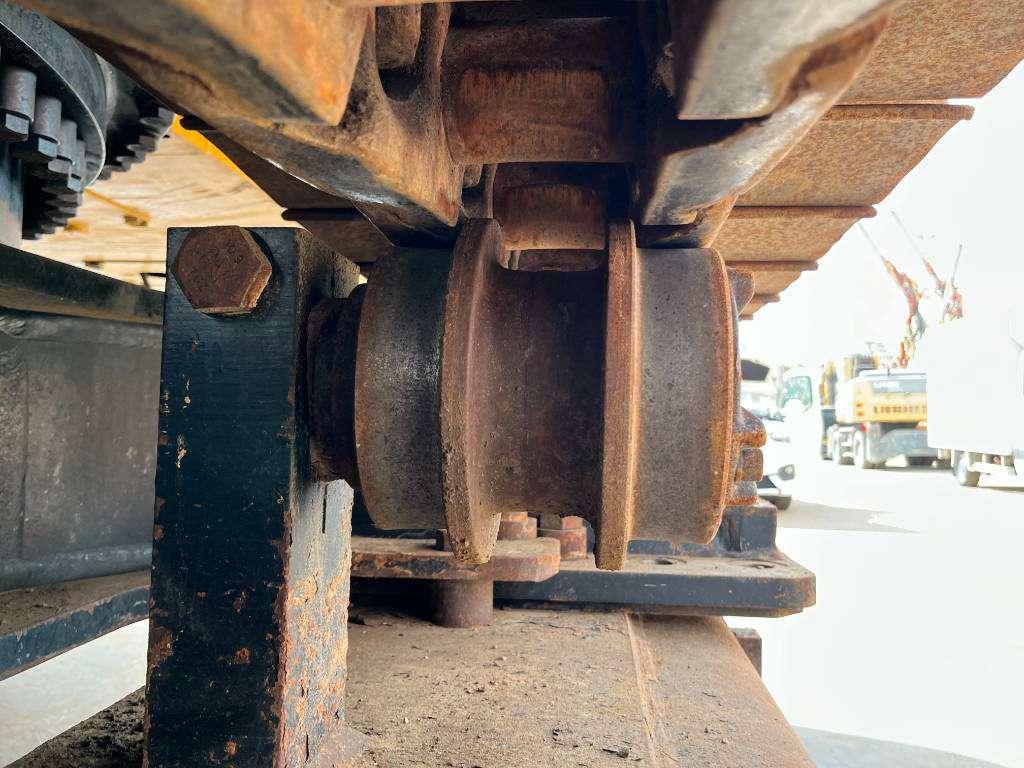 Caterpillar 352 - Next Gen - Hammer Lines / Automatic Greasing Photo 26