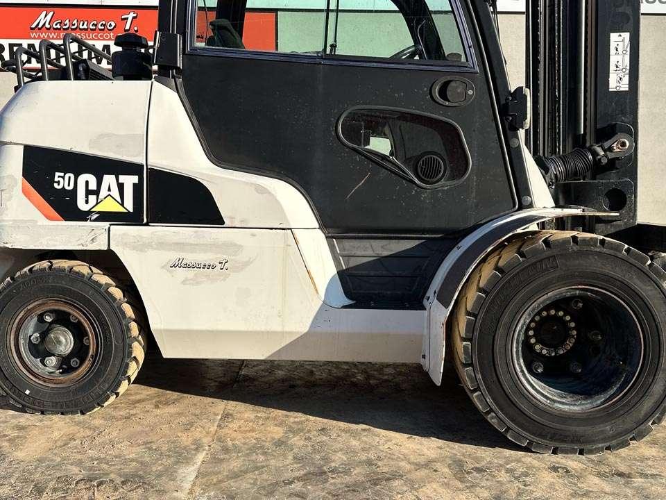 Caterpillar DP50 CN Photo 4