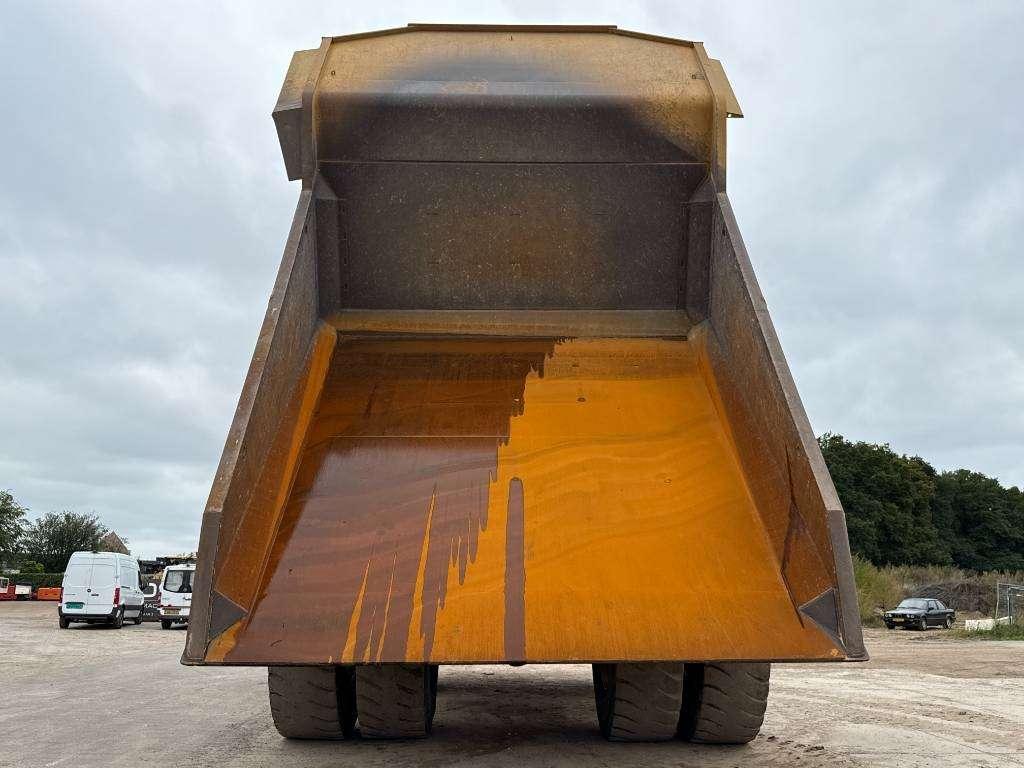 Caterpillar 777G - German Machine / TOP Condition! Photo 18